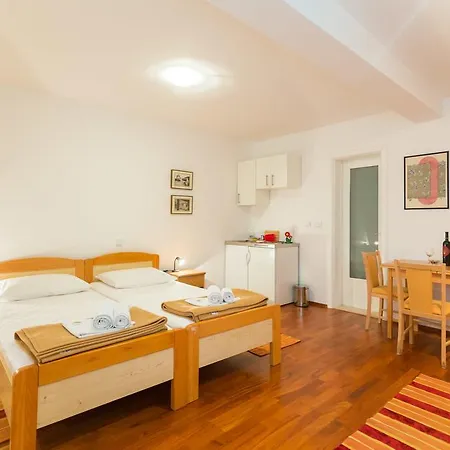 Lägenhet Mirta Dubrovnik